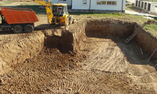 Рытье котлованов под фундамент в Москве – цена от 2645 руб. за м3 | Благоустройство