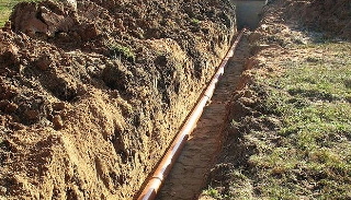 Копка траншей для водопровода в Москве: цена за метр от 952 руб.